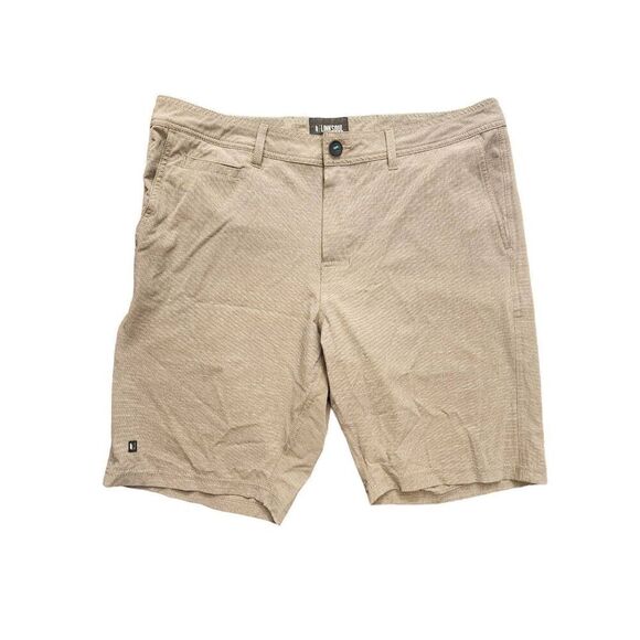 Linksoul Other - LINKSOUL Performance Golf Shorts Mens 38x10 light beige Poly